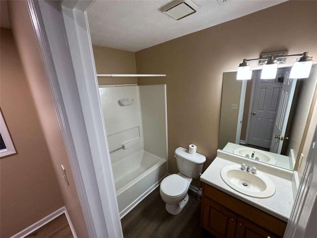 1050 Green Valley Drive, Conyers, GA 30012