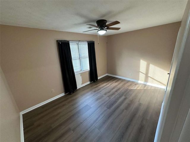 1050 Green Valley Drive, Conyers, GA 30012