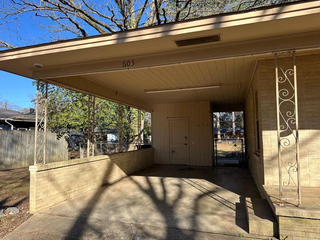 603 Walnut Street, Crossett, AR 71635