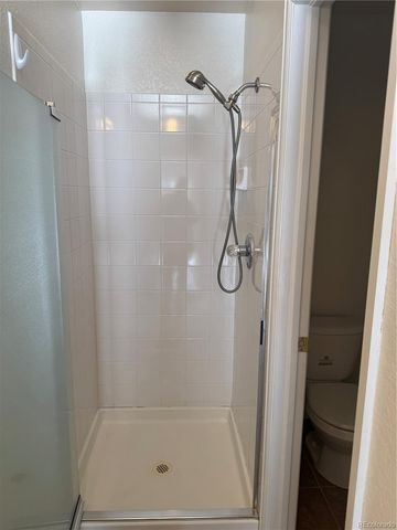 15555 E 40th Avenue 49, Denver, CO 80239