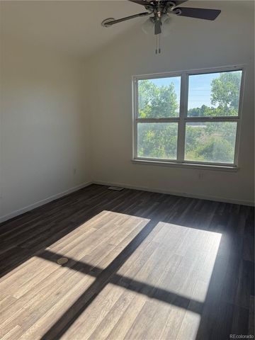 15555 E 40th Avenue 49, Denver, CO 80239