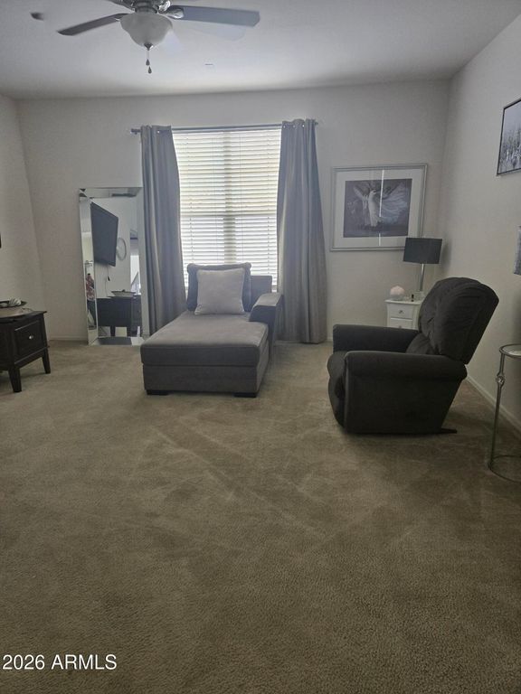 Image 10 of property listing at 15143 W WESTVIEW Drive, Goodyear, AZ 85395