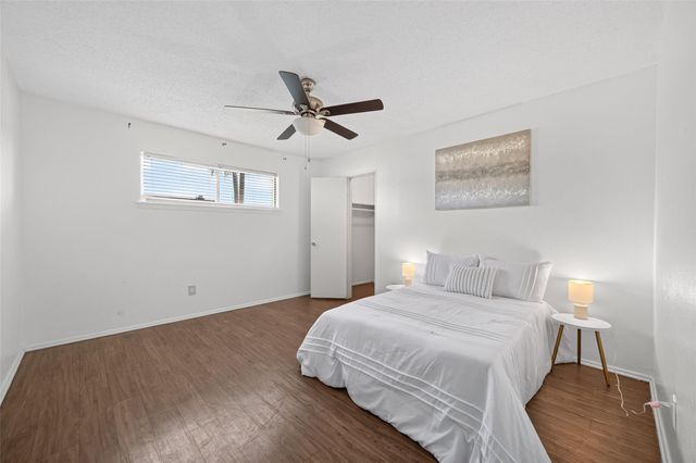 7714 Renwick Drive D13, Houston, TX 77081