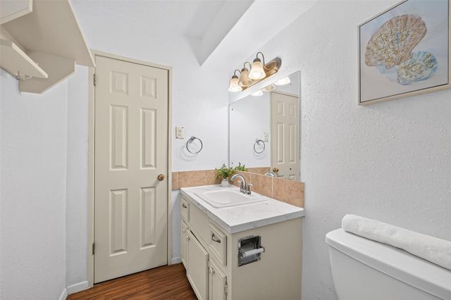 7714 Renwick Drive D13, Houston, TX 77081