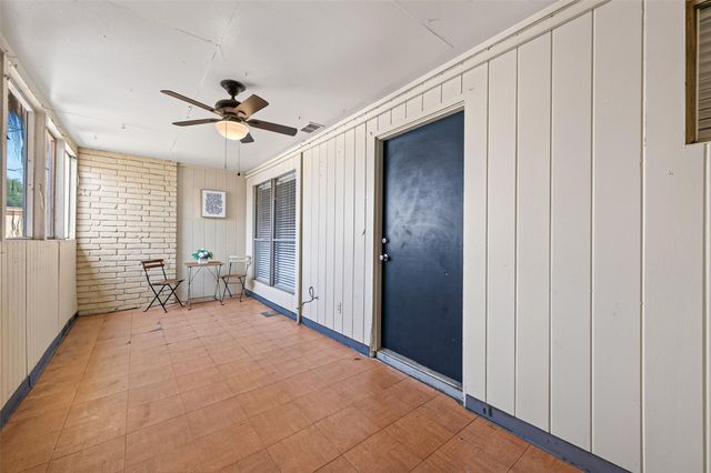 7714 Renwick Drive D13, Houston, TX 77081