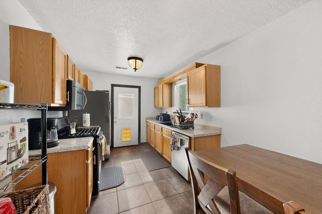 10720 Stanley Drive NW, Albuquerque, NM 87114
