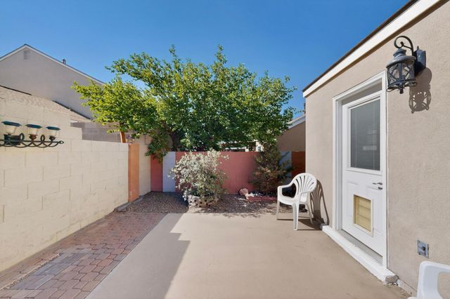 10720 Stanley Drive NW, Albuquerque, NM 87114