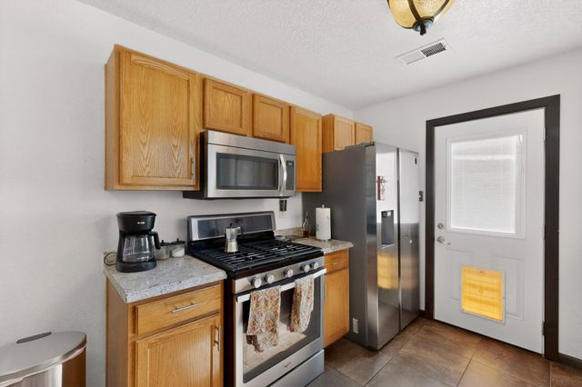 10720 Stanley Drive NW, Albuquerque, NM 87114