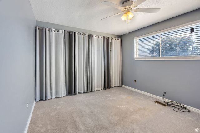 3382 S SHARON CIR, Magna, UT 84044
