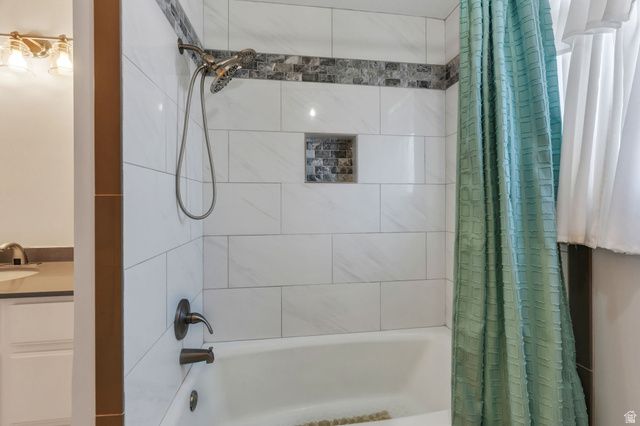 3382 S SHARON CIR, Magna, UT 84044