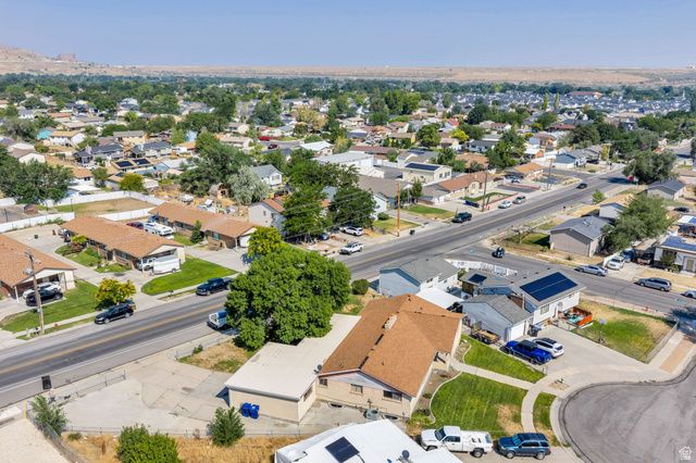 3382 S SHARON CIR, Magna, UT 84044