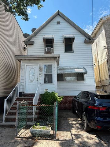 155 LEONARD ST, Jc, Heights, NJ 07307