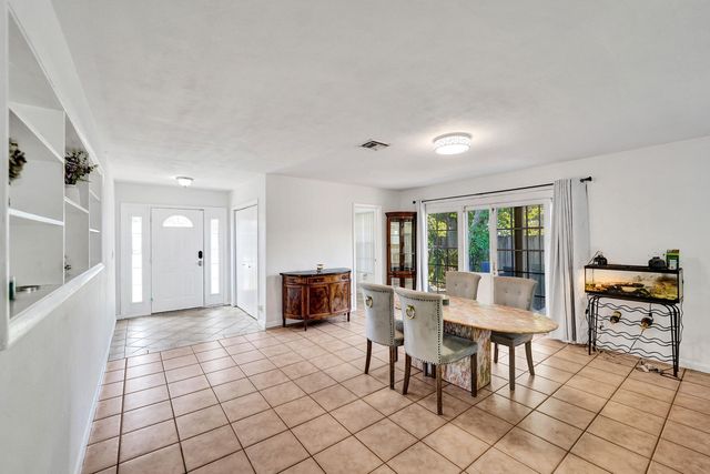 1208 NE 7th Street, Pompano Beach, FL 33060