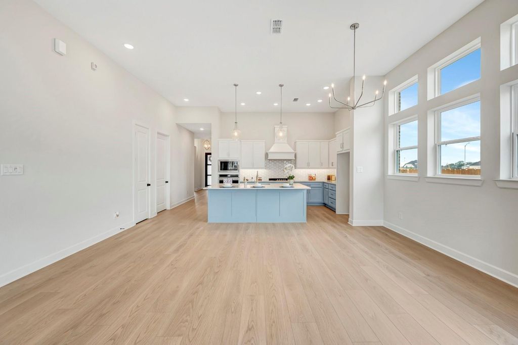 Image 30 of property listing at 454 Silver Moon Way, Katy, TX 77493