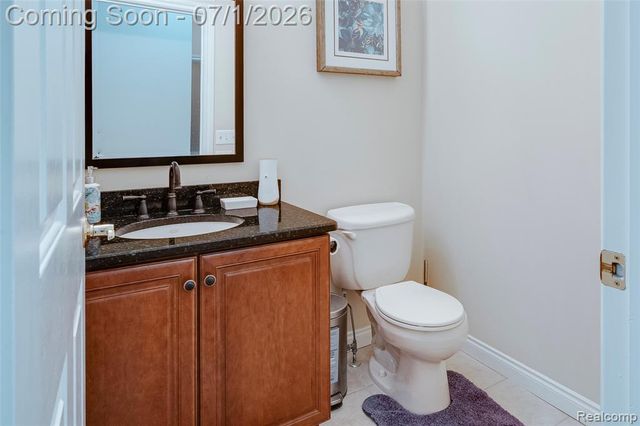 4461 Old Oak Court, Plymouth, MI 48170