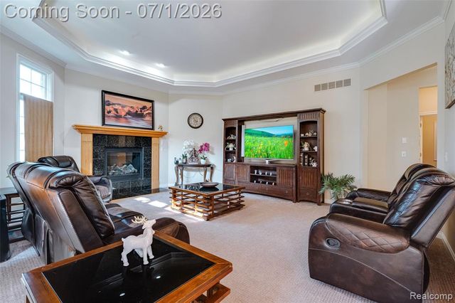 4461 Old Oak Court, Plymouth, MI 48170