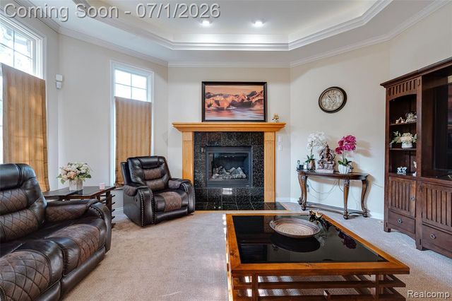 4461 Old Oak Court, Plymouth, MI 48170