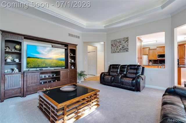 4461 Old Oak Court, Plymouth, MI 48170