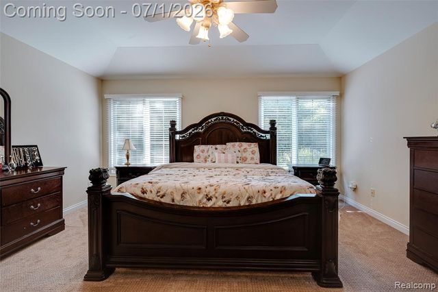 4461 Old Oak Court, Plymouth, MI 48170
