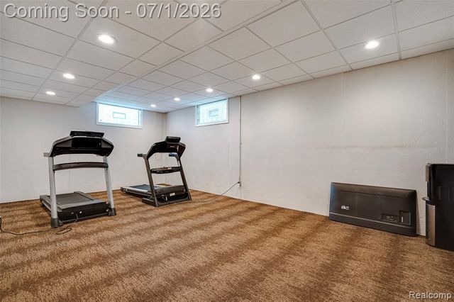 4461 Old Oak Court, Plymouth, MI 48170