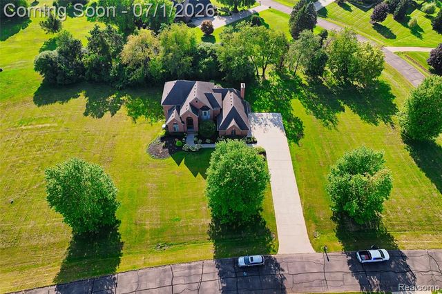 4461 Old Oak Court, Plymouth, MI 48170