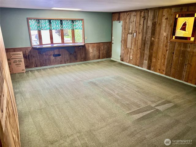 5717 60th Street Ct W, University Place, WA 98467