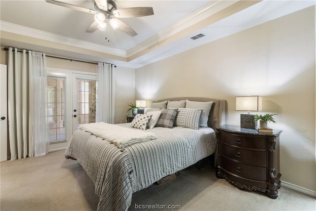 5926 Wild Horse Run, College Station, TX 77845