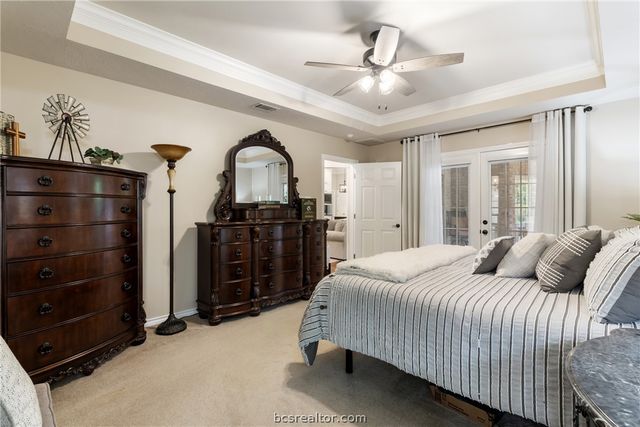 5926 Wild Horse Run, College Station, TX 77845