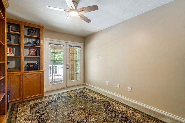 5926 Wild Horse Run, College Station, TX 77845