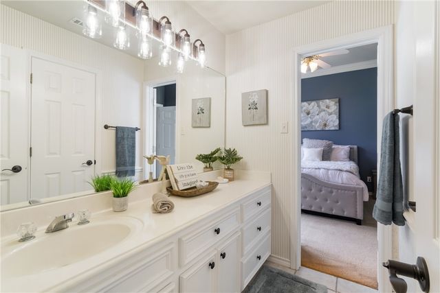 5926 Wild Horse Run, College Station, TX 77845