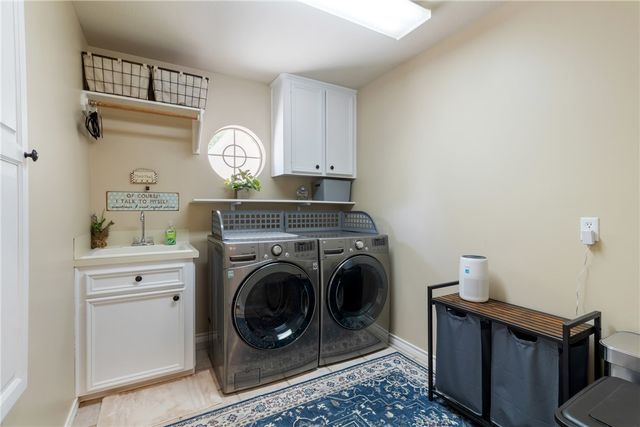 5926 Wild Horse Run, College Station, TX 77845