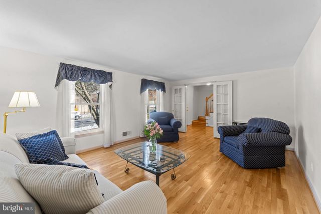 1104 FALLSMEAD WAY, Potomac, MD 20854