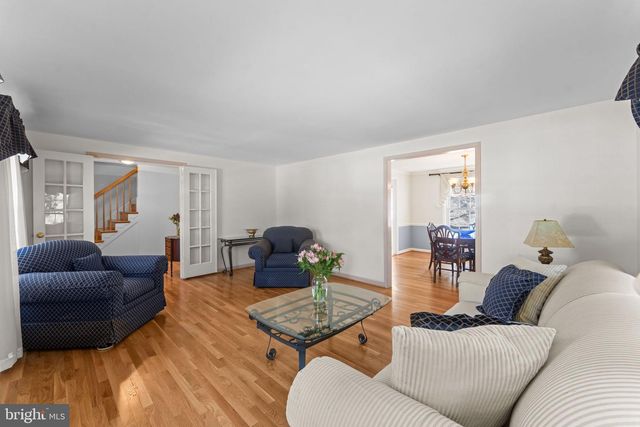 1104 FALLSMEAD WAY, Potomac, MD 20854