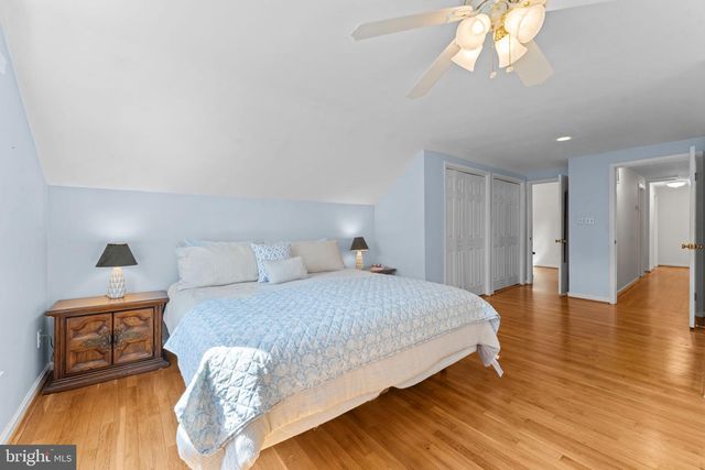 1104 FALLSMEAD WAY, Potomac, MD 20854