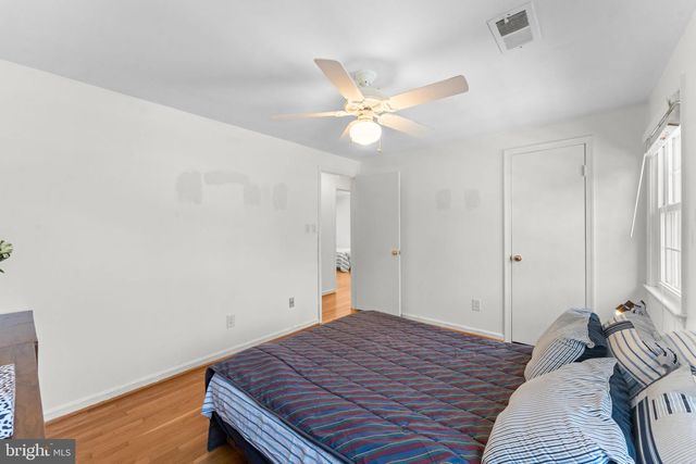 1104 FALLSMEAD WAY, Potomac, MD 20854