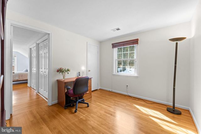 1104 FALLSMEAD WAY, Potomac, MD 20854