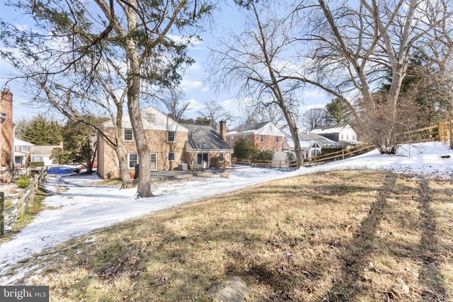 1104 FALLSMEAD WAY, Potomac, MD 20854