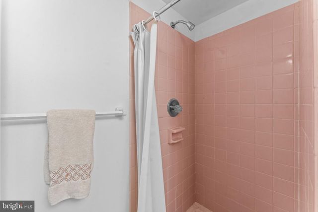 1104 FALLSMEAD WAY, Potomac, MD 20854