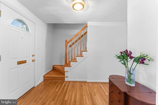 1104 FALLSMEAD WAY, Potomac, MD 20854