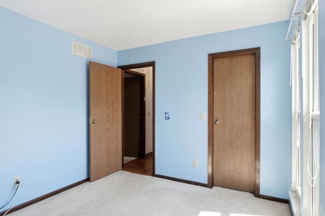 5976 Red Oak Drive, Fairfield, OH 45014