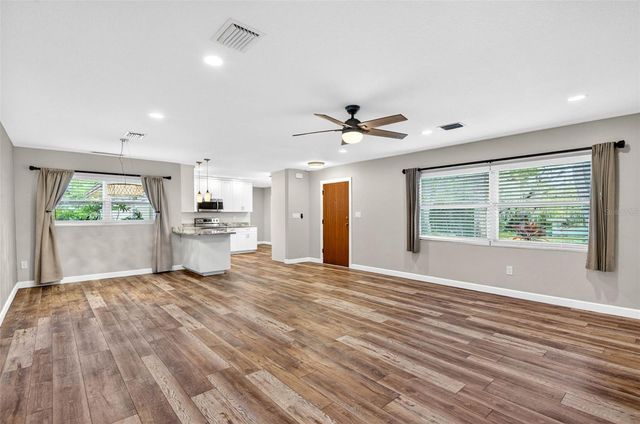 7 EAGLE LANE, Palm Harbor, FL 34683