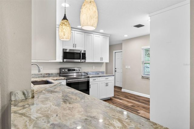 7 EAGLE LANE, Palm Harbor, FL 34683