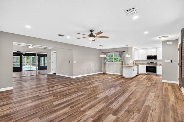 7 EAGLE LANE, Palm Harbor, FL 34683