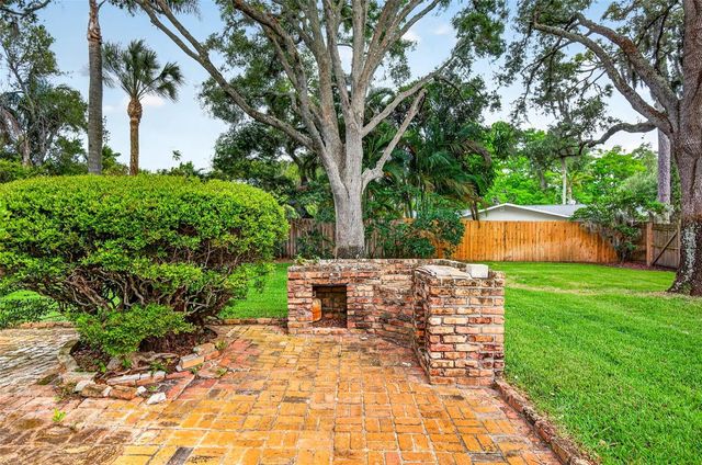 7 EAGLE LANE, Palm Harbor, FL 34683