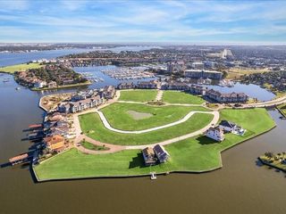 2453 Beacon Circle, League City, TX 77573