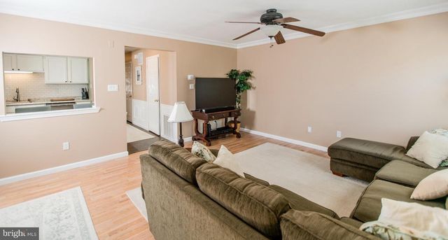 39 GLOUCESTER CT, Bordentown, NJ 08505