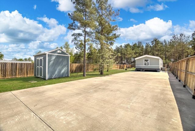 510 Rd 5512, Cleveland, TX 77327