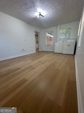 600 E Lanier Avenue W, Fayetteville, GA 30214