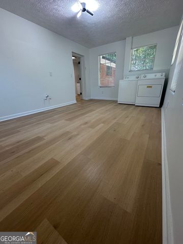 600 E Lanier Avenue W, Fayetteville, GA 30214