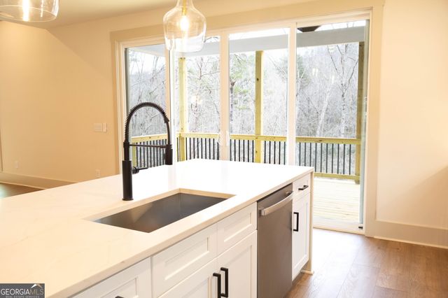 154 Planters Creek, Baldwin, GA 30511